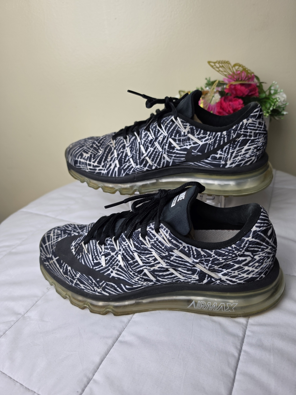 Nike Air Max 2016 Women's Black/White Zebra Size  10